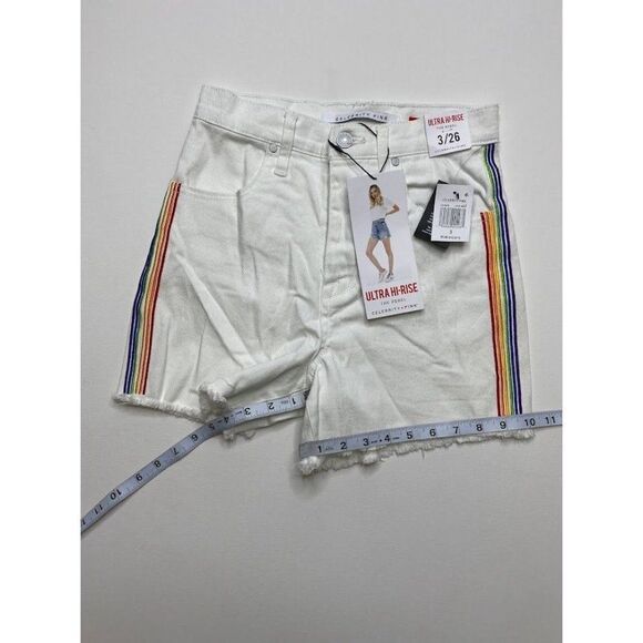 Celebrity Pink Jean Shorts 3 White Juniors' Rainbow Stripe Stretch‎ Raw-Hem NEW - Picture 5 of 13